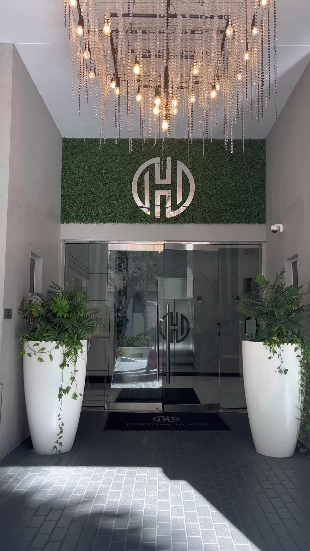 Fortune House Suites Hotel 🤍✨ 10/10 Recommend 

#fortunehouse #fortunehousehotel #brickellhotels #m