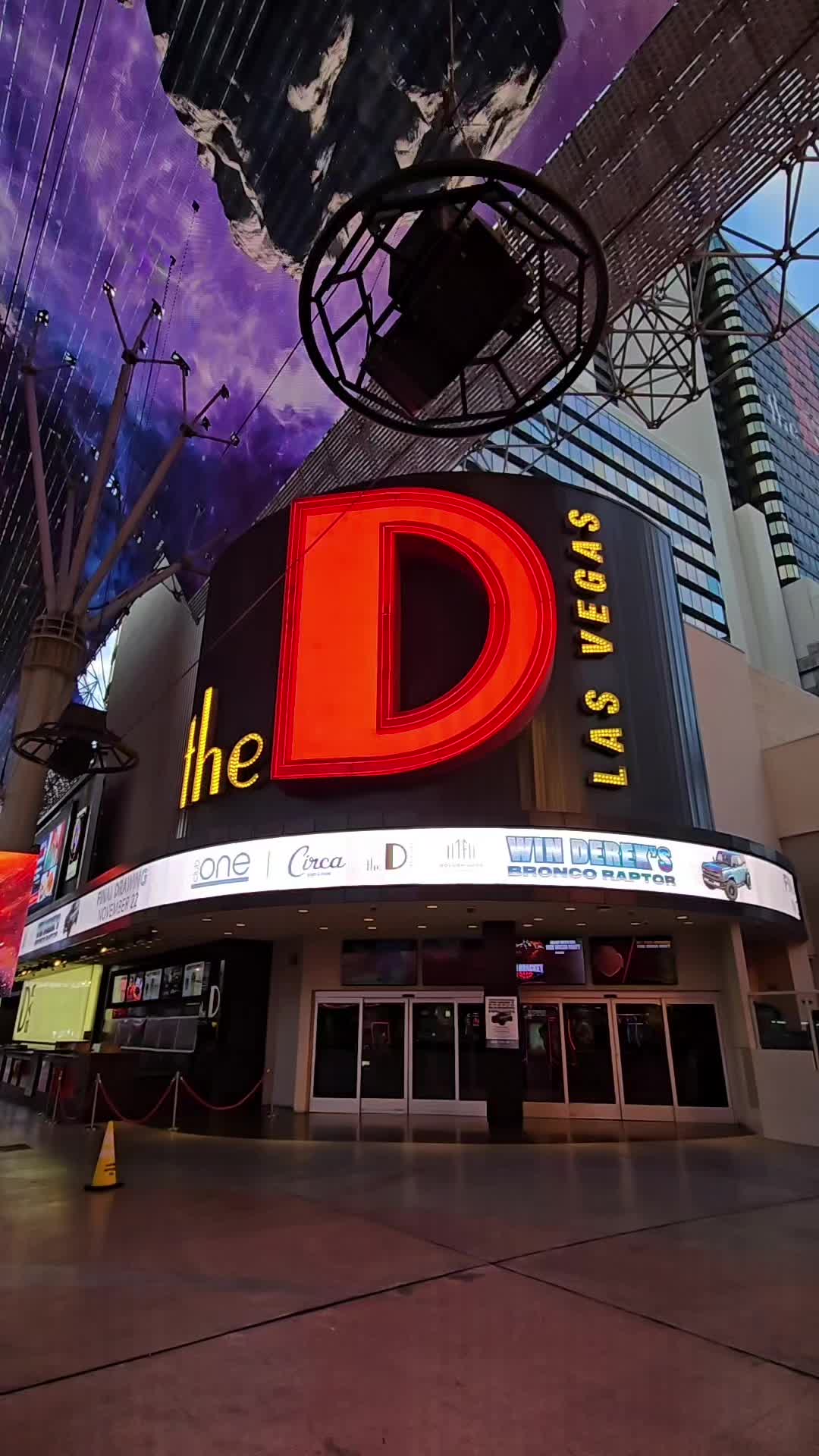 Last minute overnight to the D. We will definitely be back. 
.
#lasvegas #freemontstreet #Vegas #nig