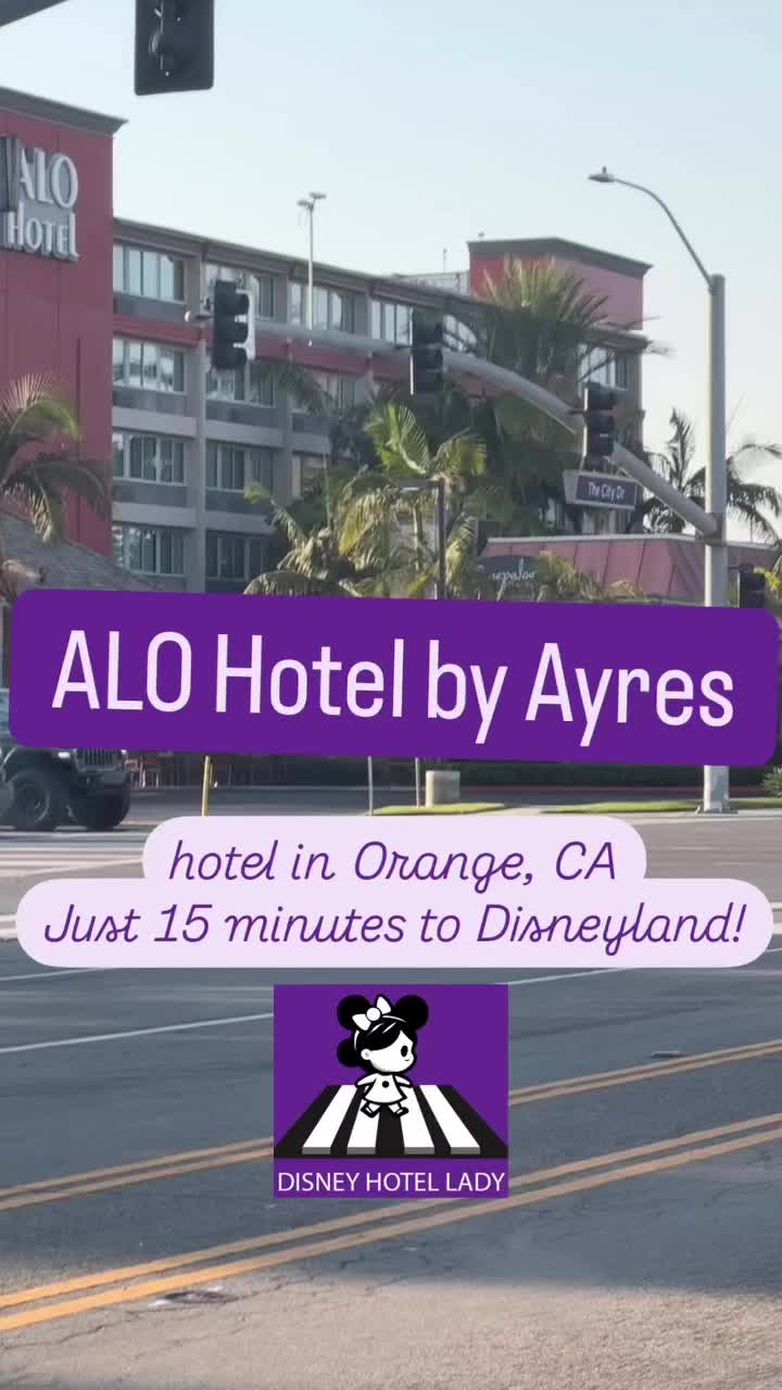 ALO Hotel by Ayres is our featured hotel this week! Its location just across from the Outlets at Ora