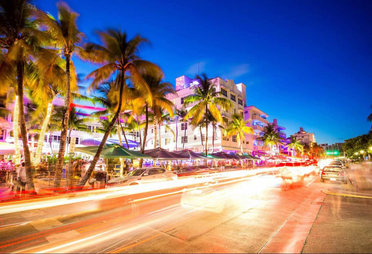 🏷️40% Saving! Last Minute Miami & Antigua!🌇🌊🏖️🏝️🐚

🏨Kimpton Hotel Palomar South Beach by IHG 
