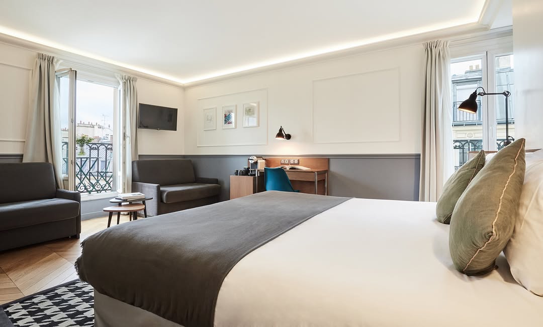 Spacious comfort for the whole family up to 4 people !
Our Junior Suite Balcon offers elegance, natu