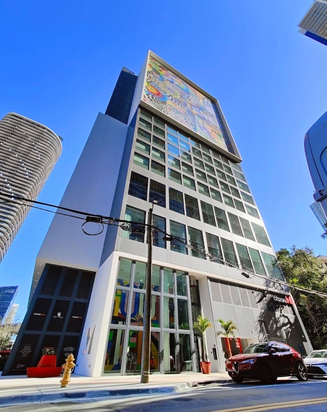 Minimalist hotel in the heart of Brickell Miami #Cityzenmbrickellmiami #cityzenmhotel #miamihotel