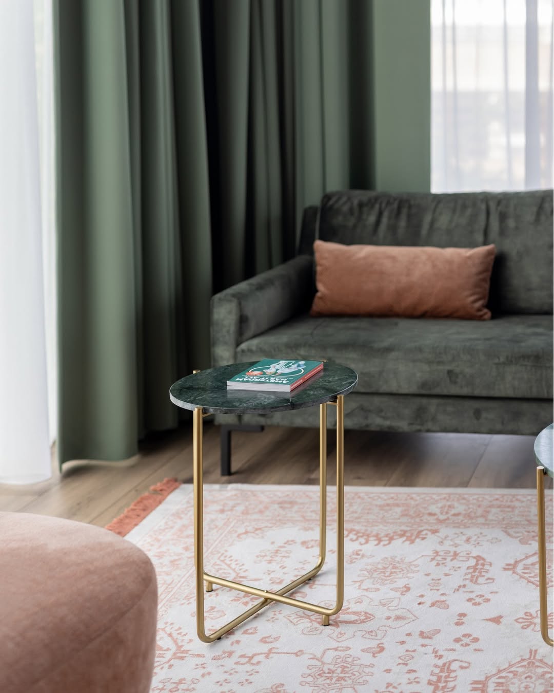 Thoughtfully designed, effortlessly comfortable. Every corner of Hotel2Stay is made for a relaxing s