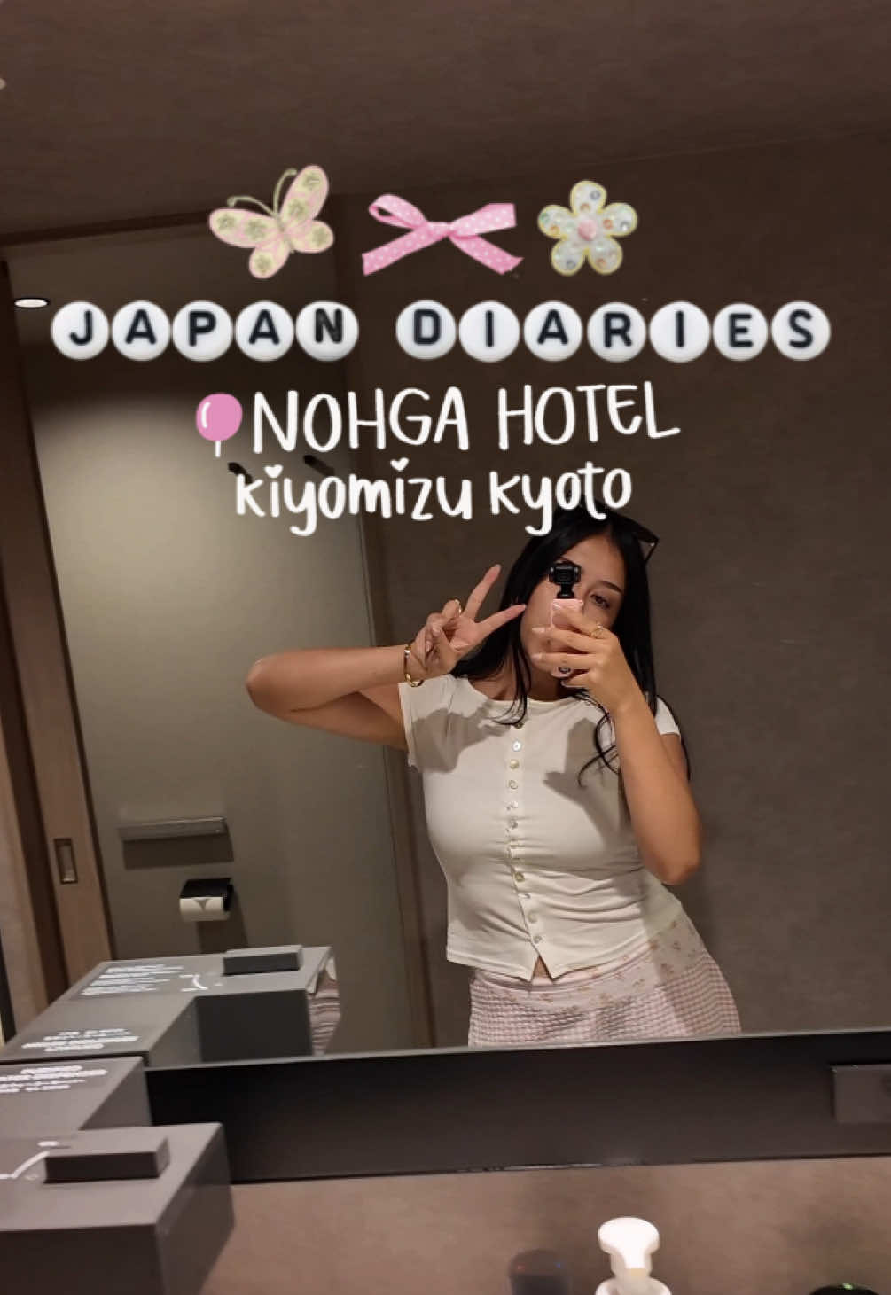ASMR Japan Diaries🇯🇵🌸- Kyoto Hotel Room 

Travel Details:
NOHGA HOTEL KIYOMIZU KYOTO 📍 4-450-1 G