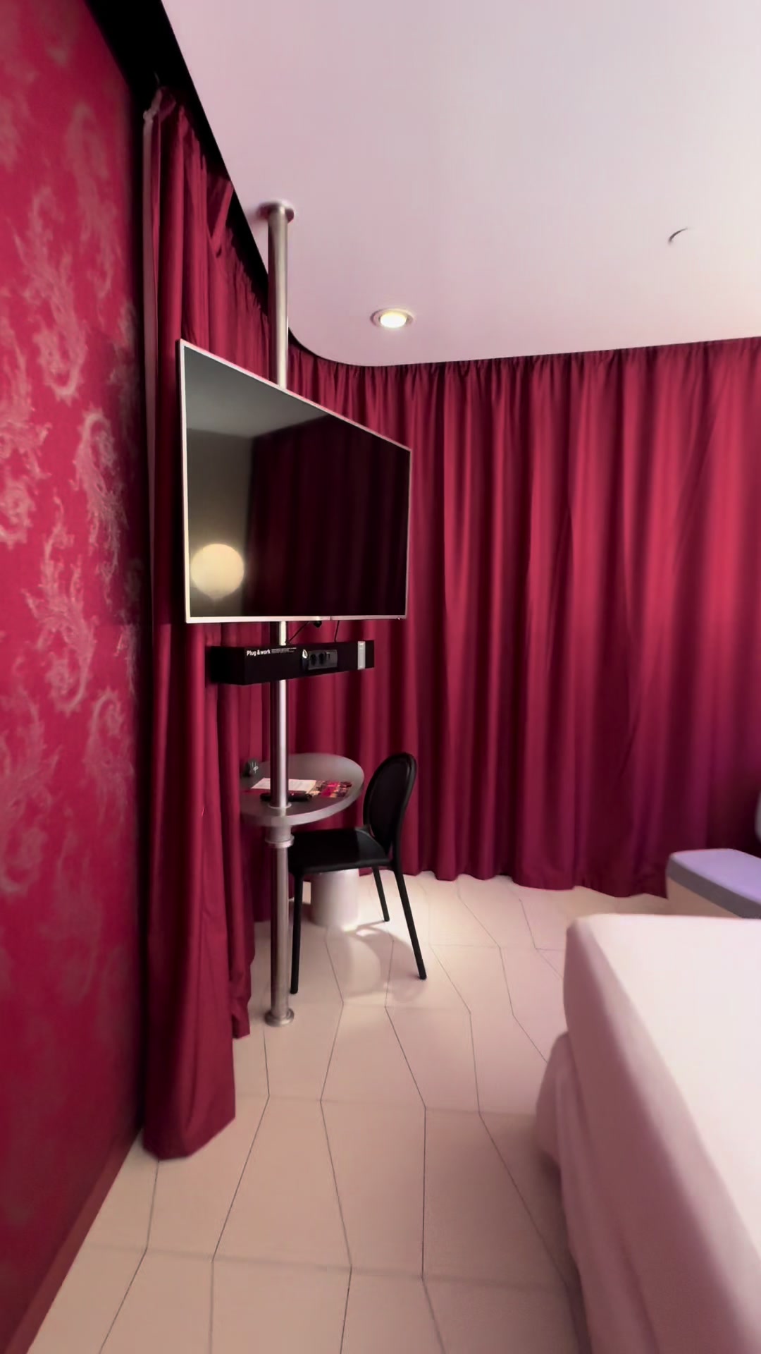 Barceló Raval in Barcelona, Spain… Different Vibe, but I enjoyed my stay here. ☺️ #barceloraval #bar