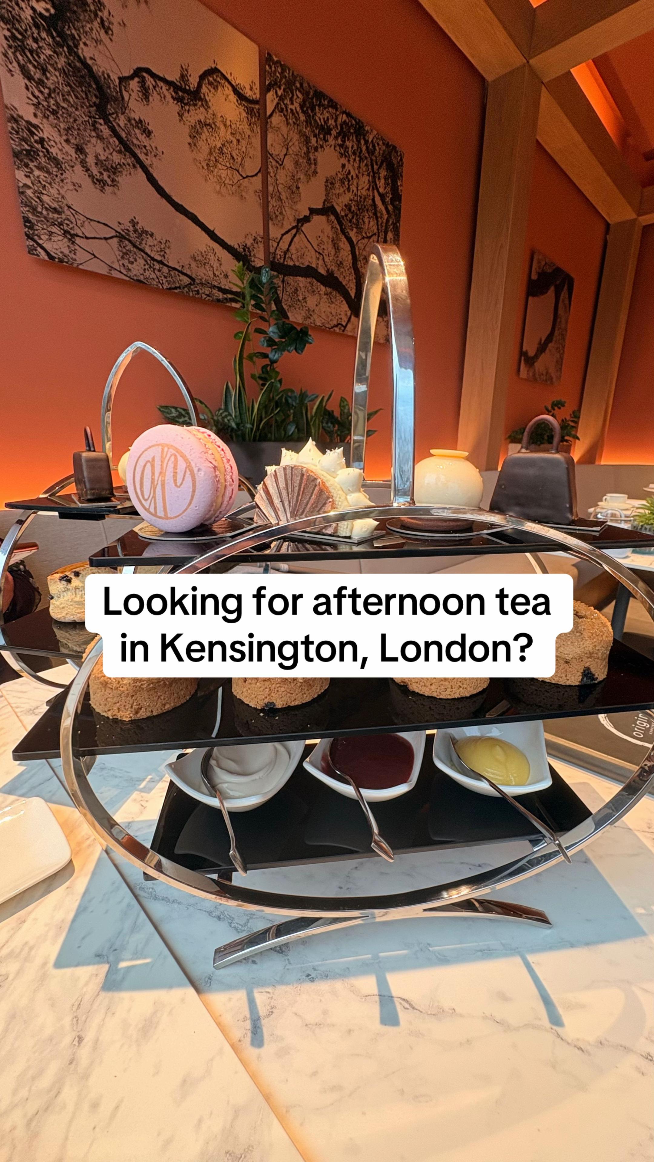 We went over to @Royal Garden Hotel London to try their new afternoon tea collaboration with designe