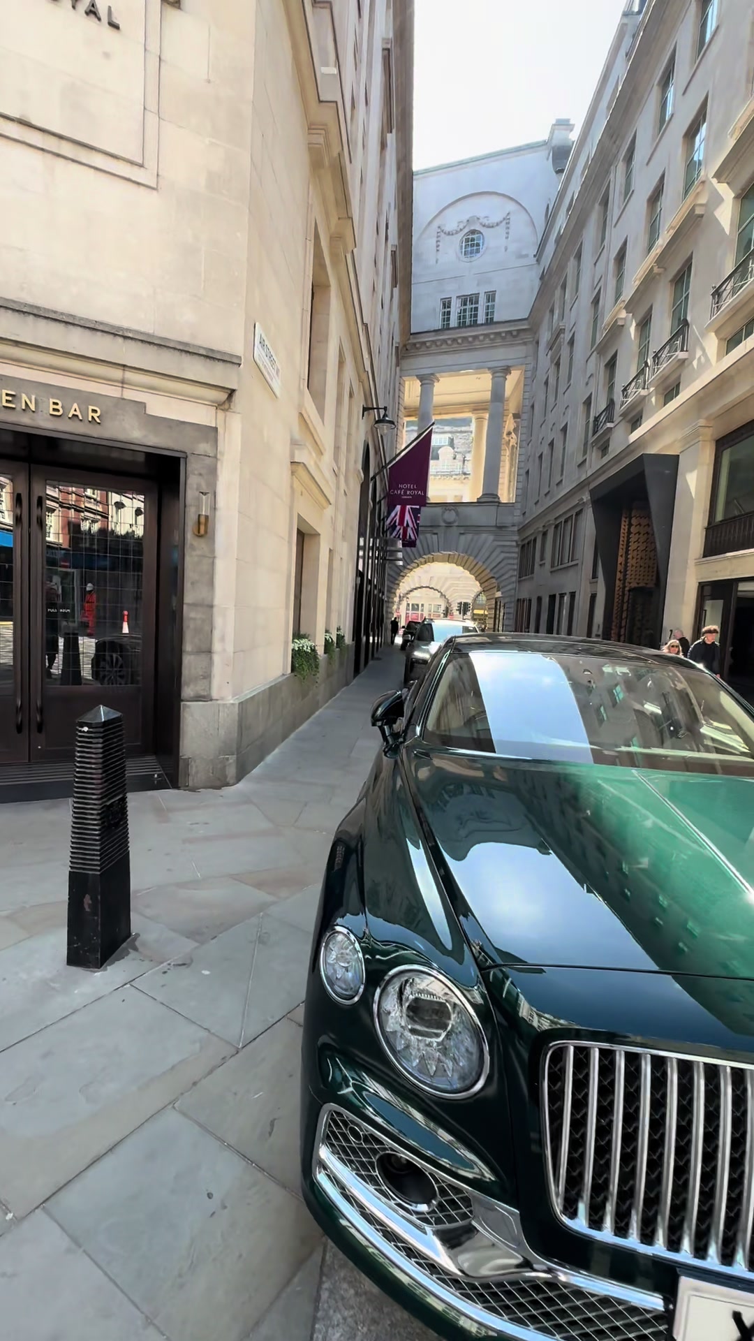 #luxury #5star #hotels #london #placetogo @Hotel Café Royal