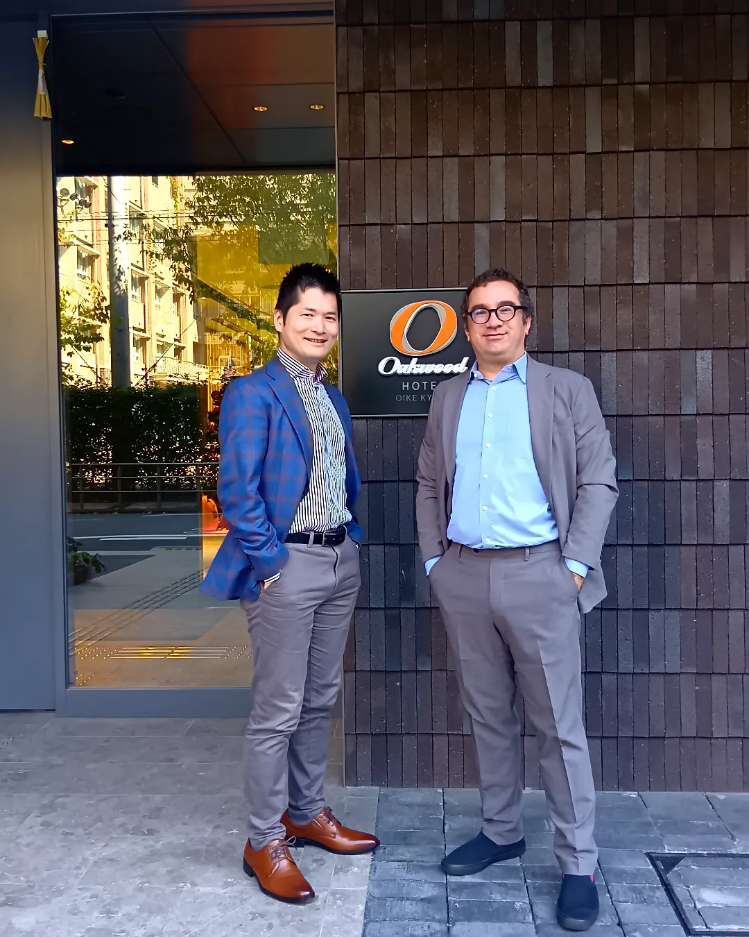 Happy to reunion with GM at @oakwood_hotel_oike_kyoto 

#firstvisit #firstmeeting #catchup #conversa