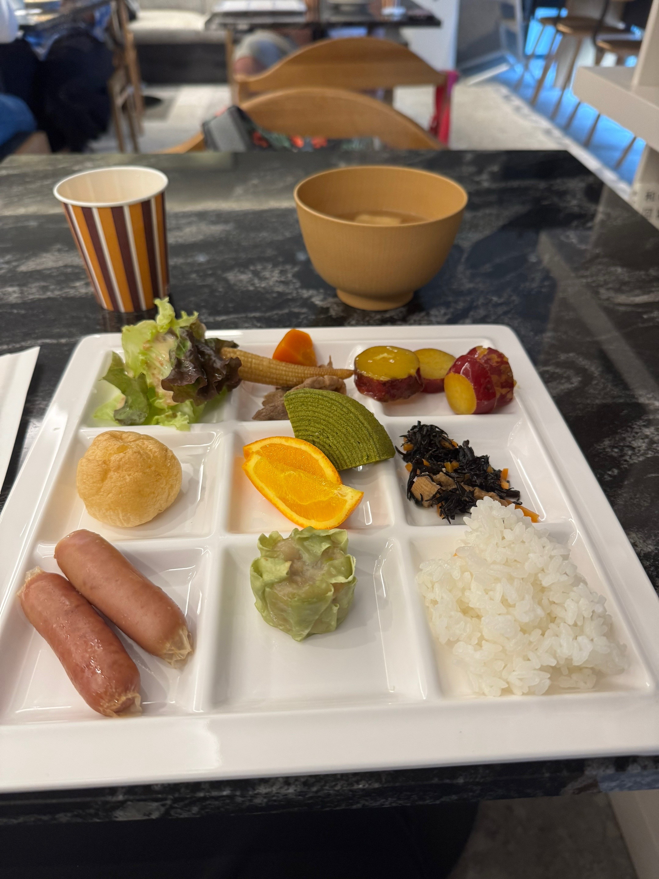 I had time constraints for some of my days in Japan so I decided to take a chance with my hotel brea