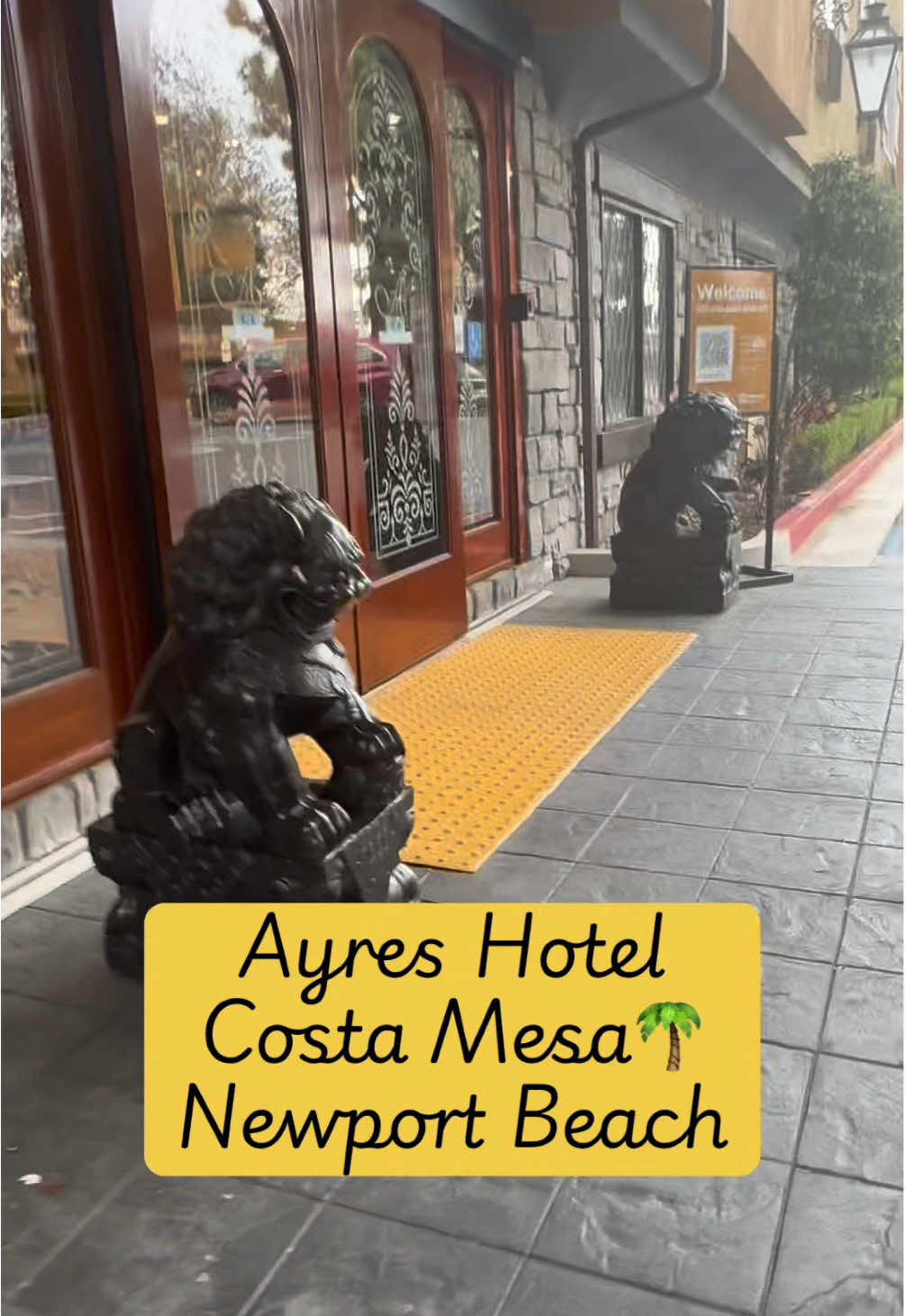 Ayres Hotel Costa Mesa/Newport Beach🏝️ 
•Breakfast:Served daily•Coffee shop/cafe•Restaurant/Bar/Lou