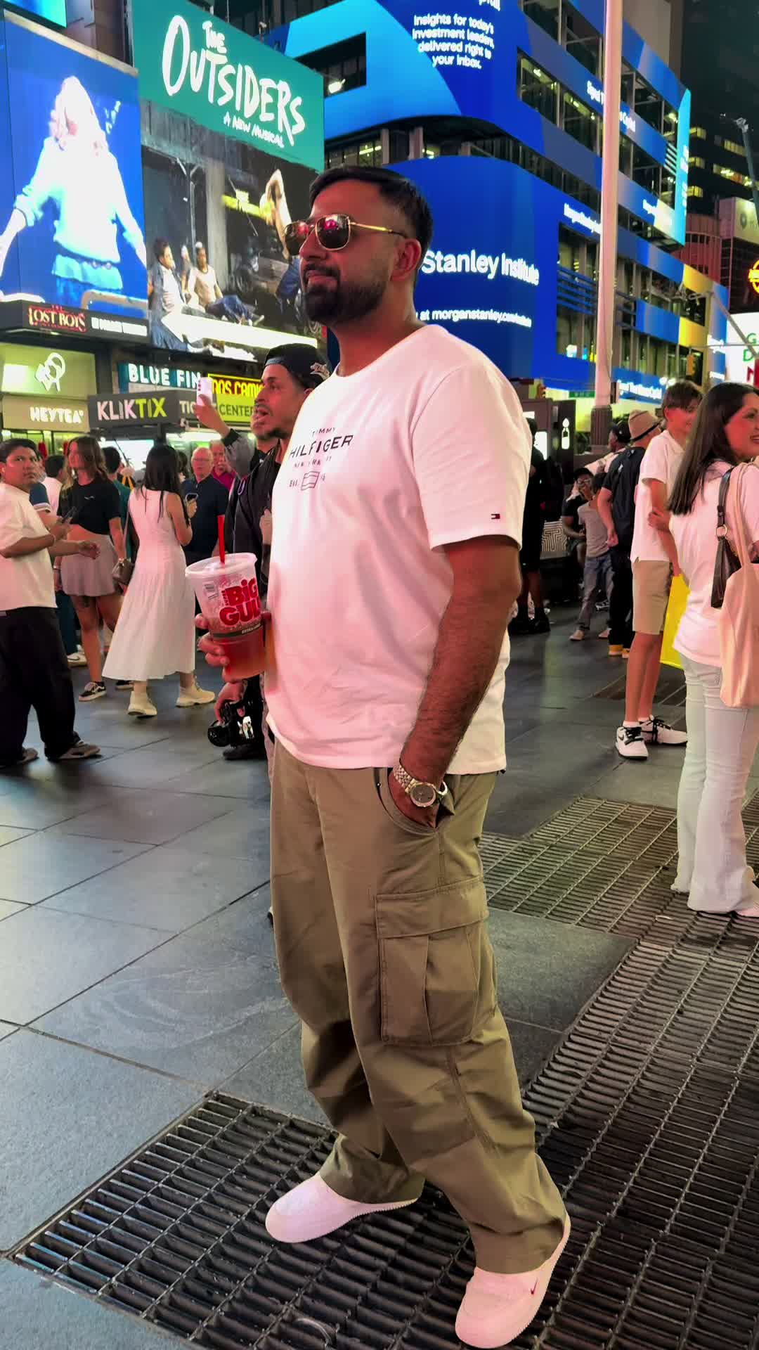 Times Square New York #timesquare #newyork #trending #viralvideo #foryou @Dani Bhatti @Shahzad Bhatt