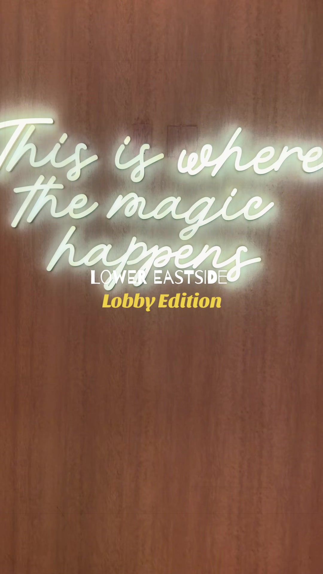 If not for anything else… stay for the lobby!!! 😍 Use the link to book your stay at the @Moxy Hotel
