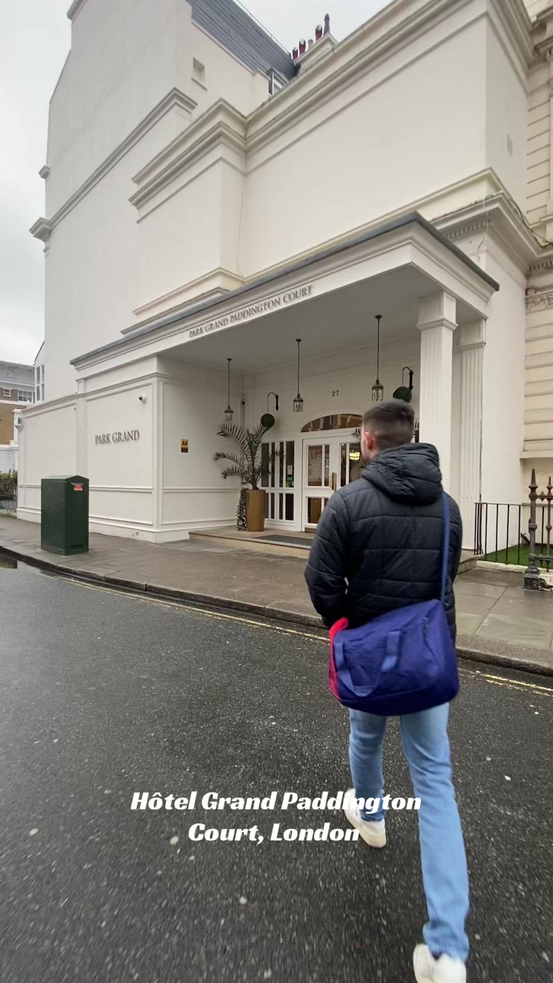 Hôtel accessible 💵 et proche des commodités à Londres ! 

#paddington #london #hôtel
