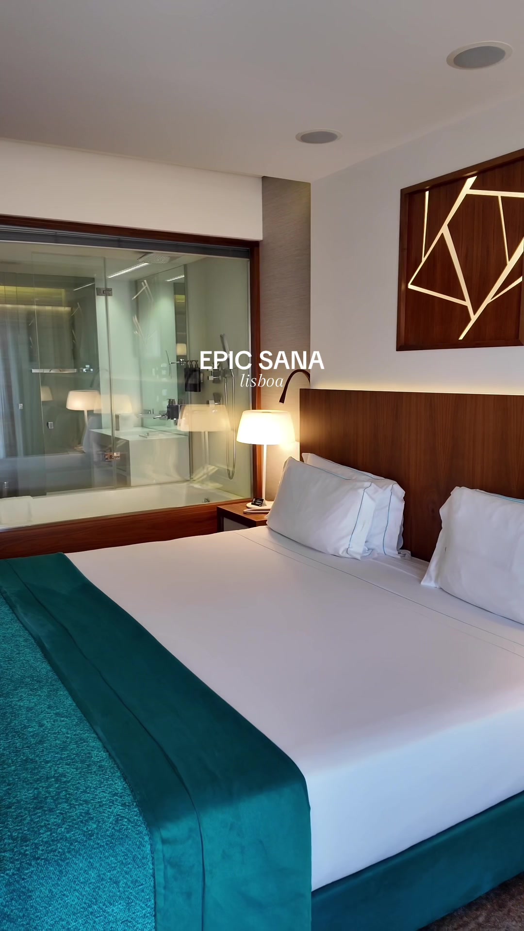 Beautiful hotel in Lisbon 🫶 #lisbon #lisboaportugal #lisboa #lisboaportugal #europetravel #hotelsta