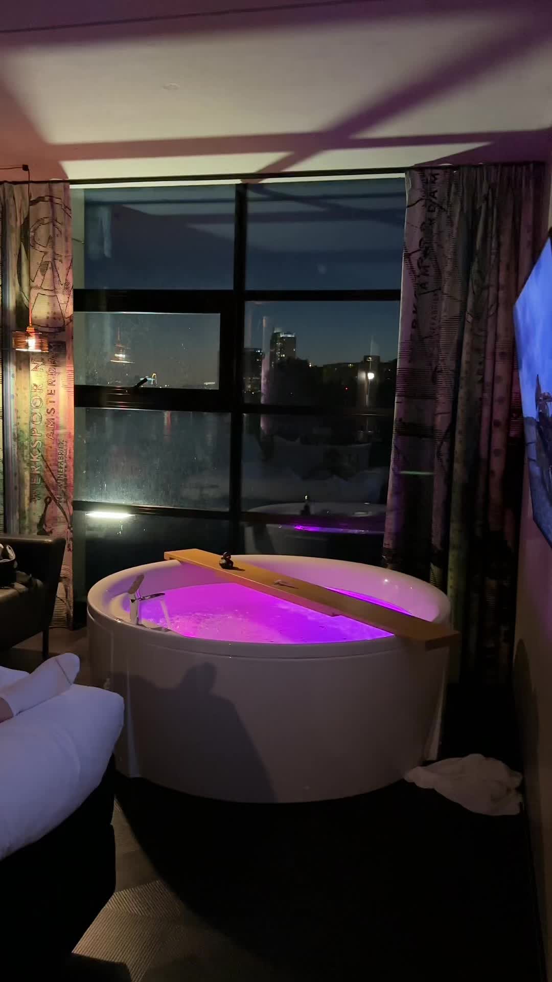 Inntel hotels Amsterdam📍#fyp #foryou #hotelroom #jacuzzi #sauna