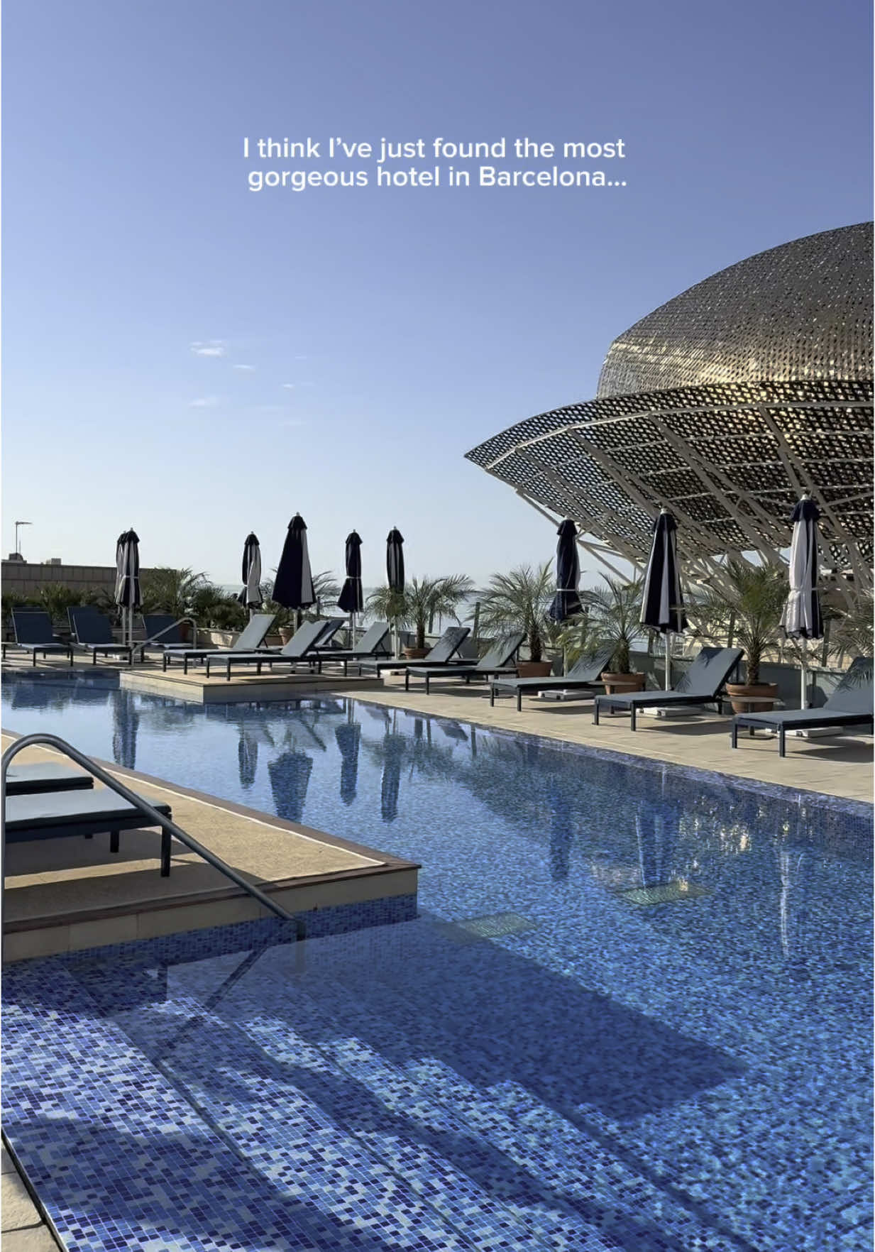 When the hotel exceeds expectations 🤝🏼
📍 Hotel Arts Barcelona
#barcelonahotels #barcelona #hotela