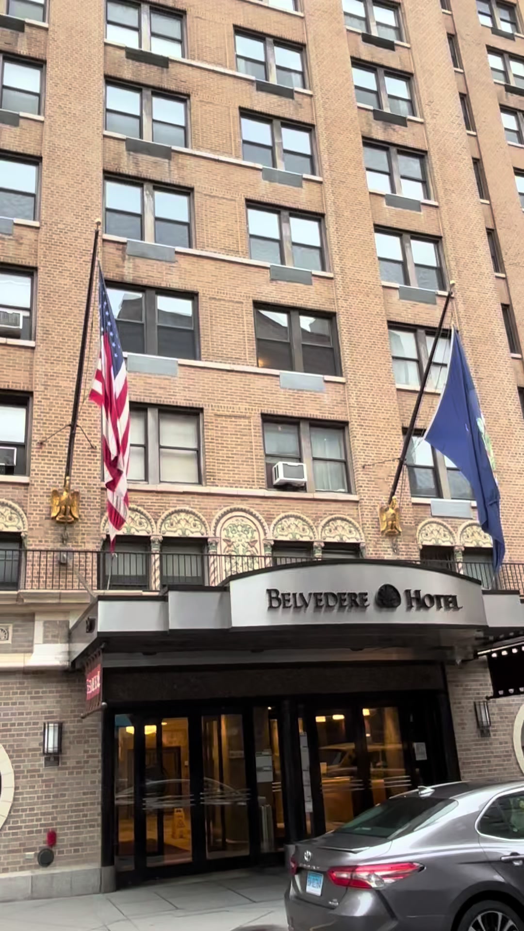 If you’re planning a New York City trip centered around Broadway, Belvedere Hotel is a fantastic cho