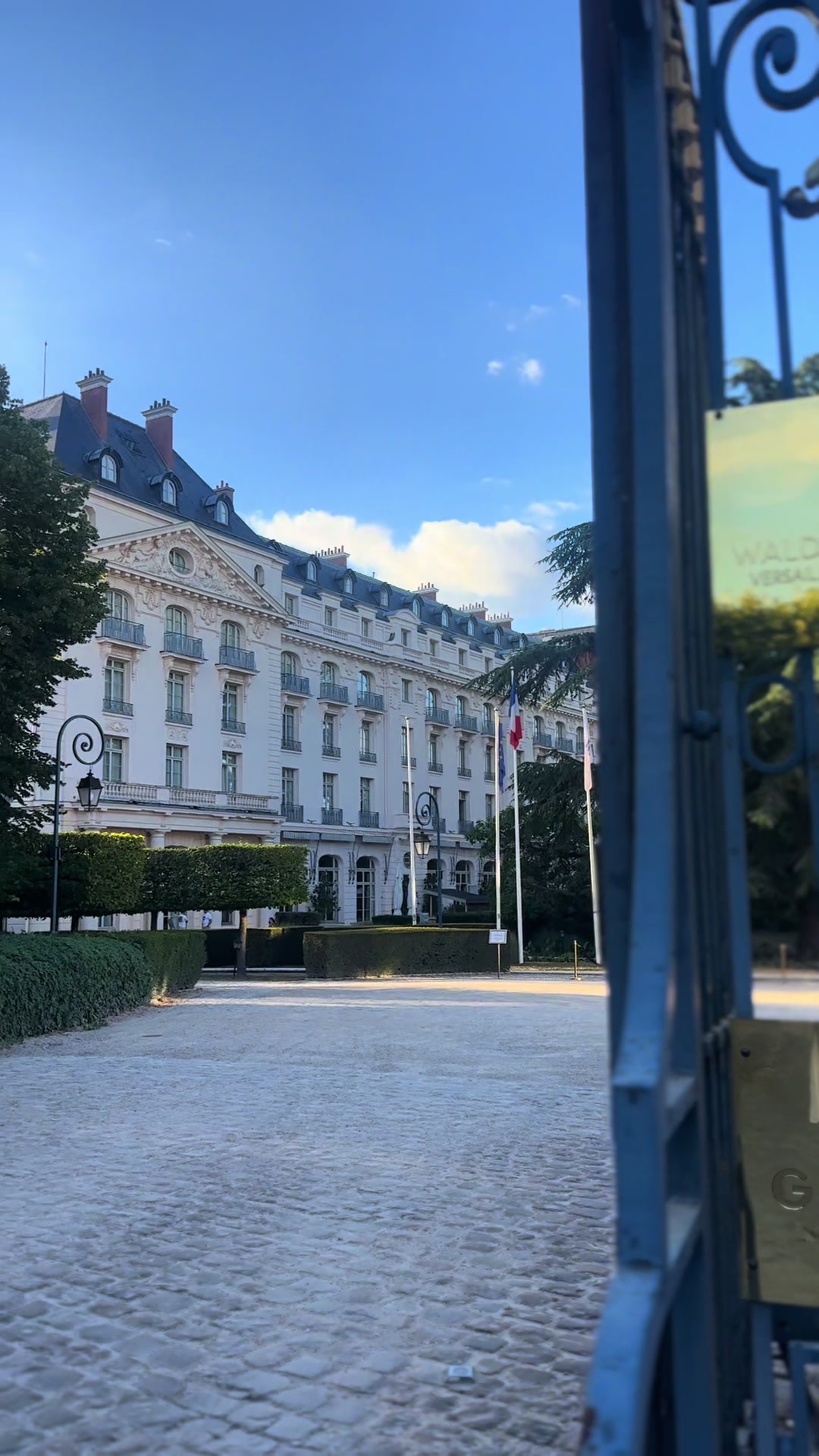 An unforgettable stay at the Waldorf Astoria Versailles Trianon Palace✨

#waldorfastoria #versailles
