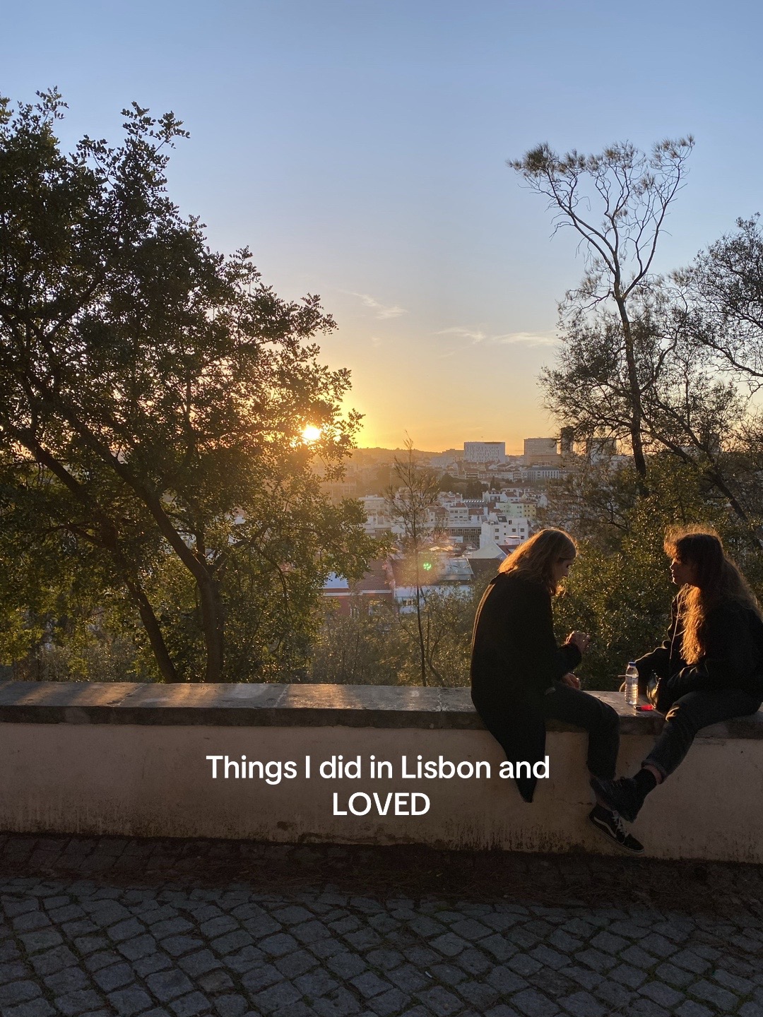 Here are some of my faaaave things to do in beautiful Lisbon. Save for your trip! 💘

#lisbon #lisbo