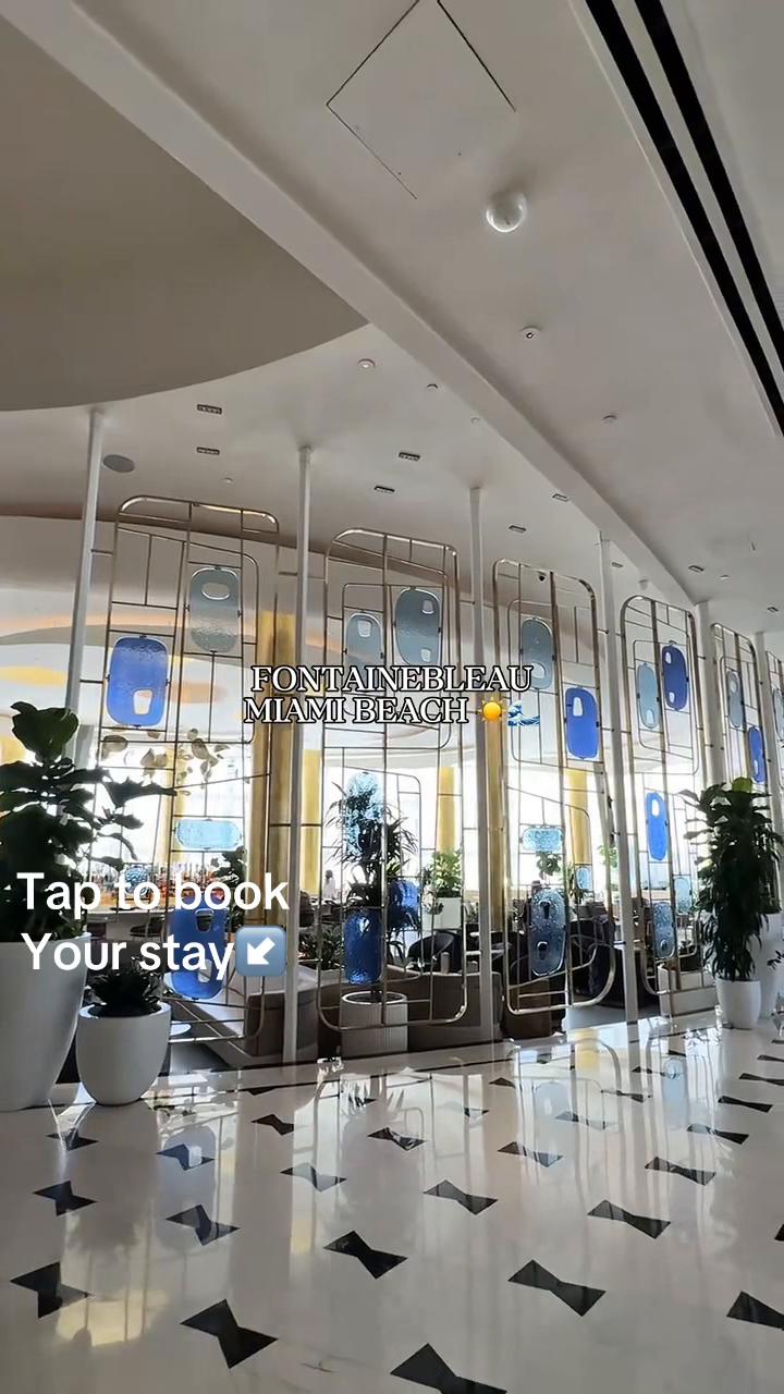 Beautiful hotel at the beach in Miami #tiktokgorisingstarsl1 #hotel #miami #miamibeach