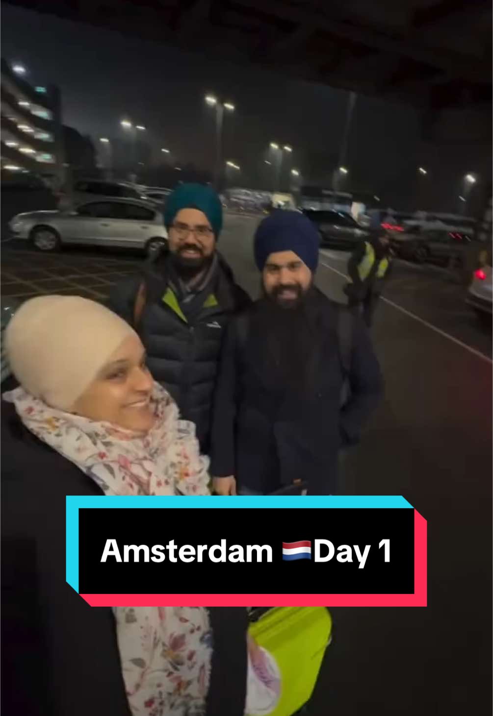 Day 1 in Amsterdam 🇳🇱

Hotel: @hotelmaiamsterdam
Lunch: @kailashparbatnl
Dinner: @terrazencentre
•