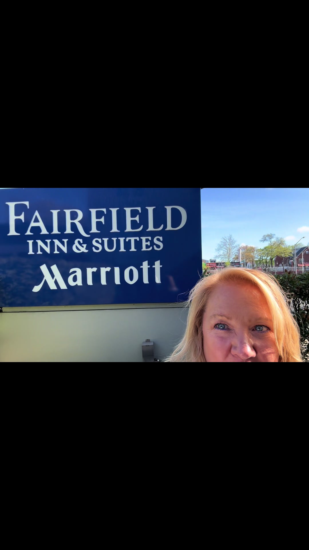 The Fairfield by Marriott Inn & Suites New York Queens/Fresh Meadows is a modern, low-key hotel loca