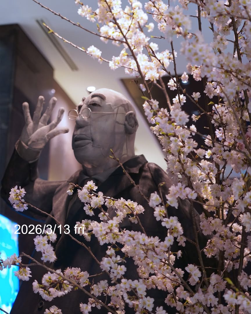 🌸ザ ロイヤルパークホテル 京都三条、桜満開の候。🌸

花冷えのする日が続いておりますが、当館のロビーでは、5日前まで蕾だった桜が、一足早く満開の時を迎えております。

京都の街が本格的な春色に染