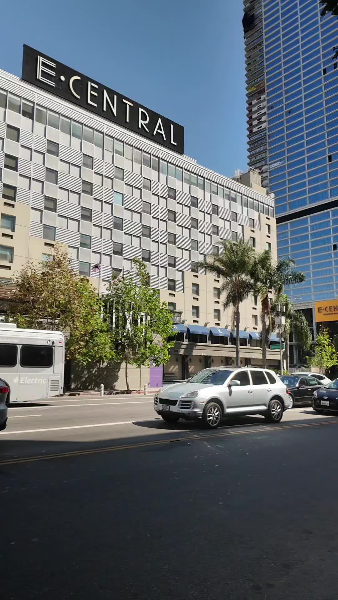 E Central. What is this place? Let me show you 
.
#tiktoktravel #ecentralhotel #hotelstay #downtownl