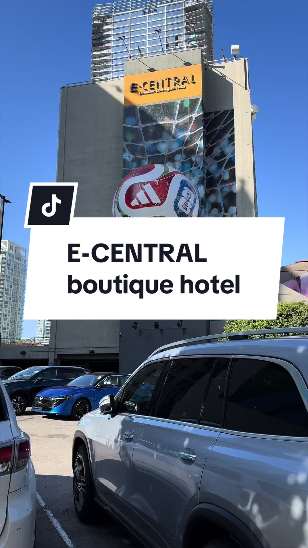📍Why the E-Central hotel ? 

🏀 Walk to Crypto.com Arena
🎤 Steps from LA Live & Peacock Theater
🌆