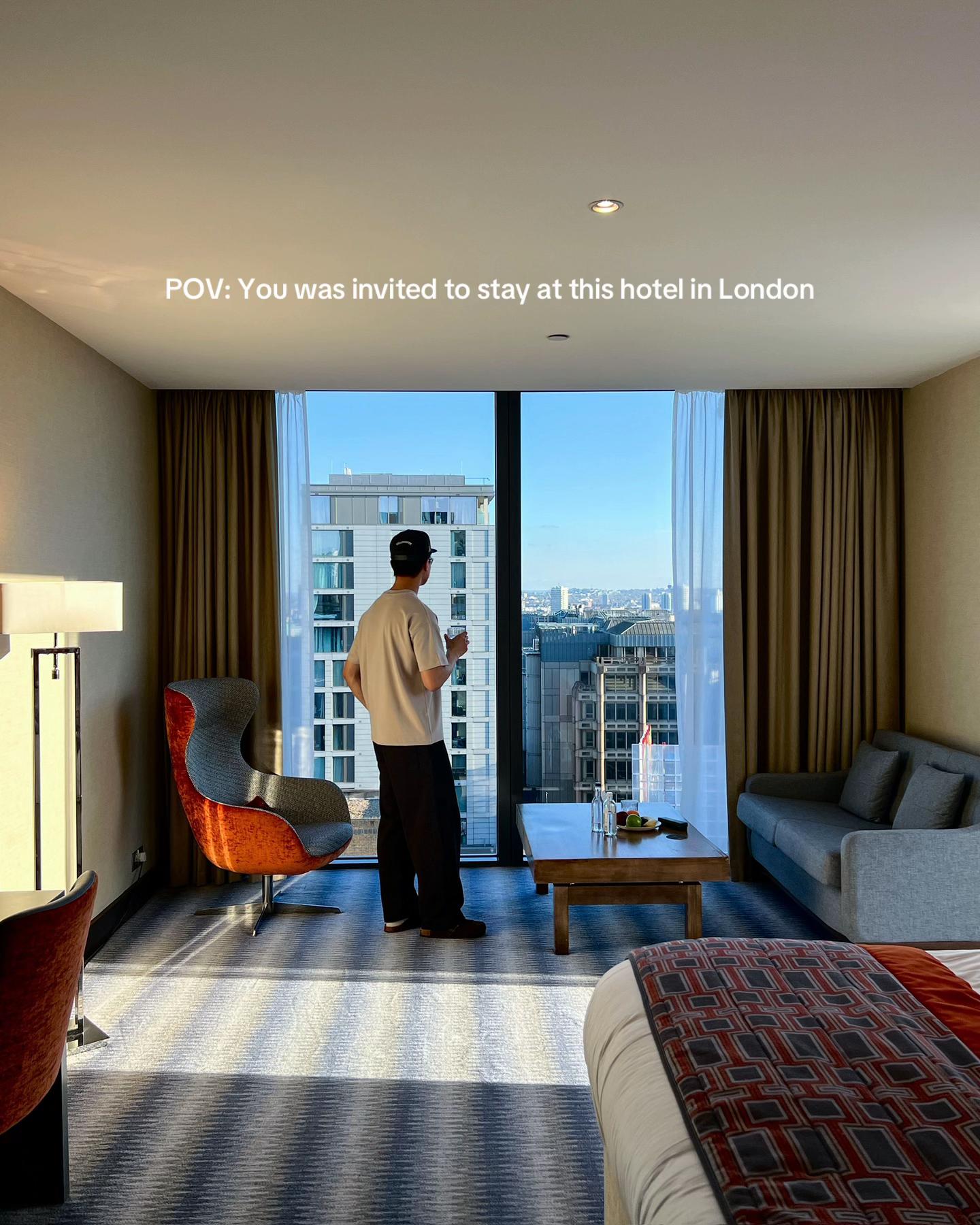 Weekend stay at Leonardo Royal - Tower Bridge 

Enjoying the executive suite and lounge, Leo’s resta
