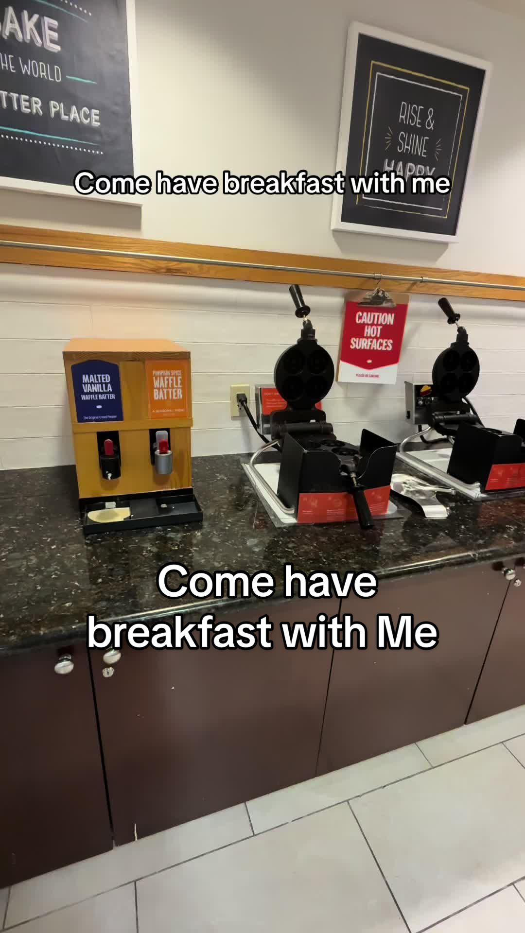 Starting my morning right with that complimentary Hampton Inn & Suites breakfast 🌞🍽️ Come eat with