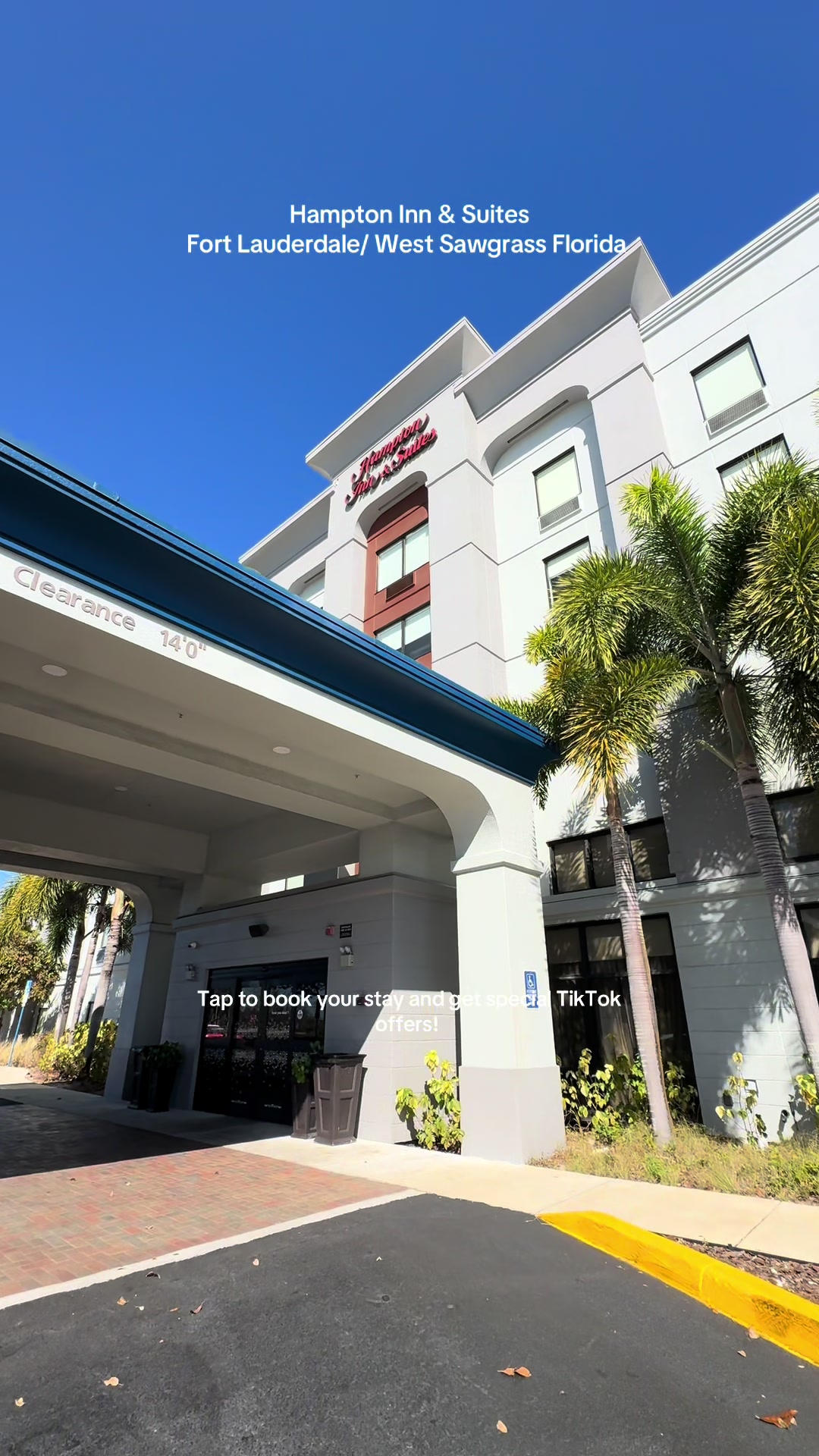 Stay where comfort meets convenience in sunny Fort Lauderdale! ☀️
If you’re visiting Sawgrass Mills 