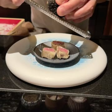 天麩羅水暉　7月②
・近江牛+ サマートリュフ
・カワハギ
・天恵菇
・明石のタコ
・賀茂茄子
・鮑
・玉ねぎ
・三河鰻
#天麩羅水暉

#theritzcarltonkyoto 
#ritzcarl