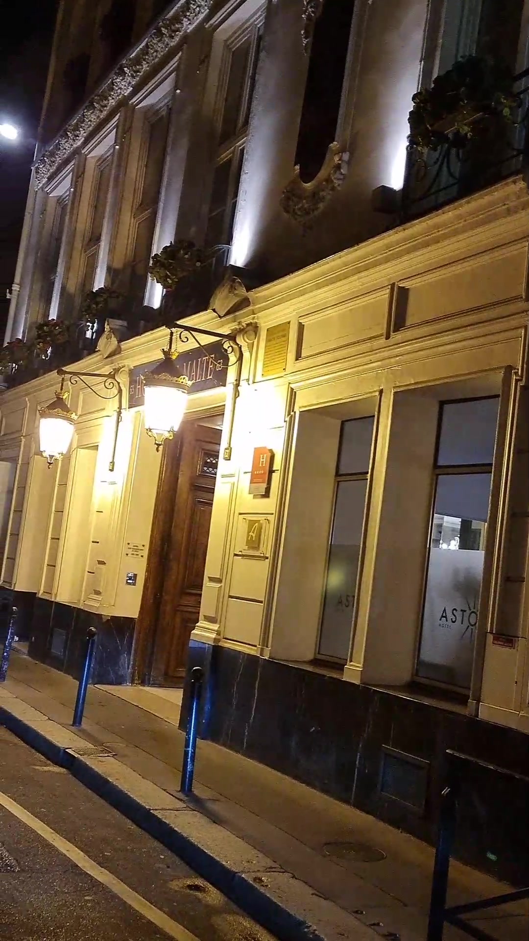 hotel malte 🌟 🌟 🌟 🌟 
#icicesparis💙❤🔥  #paris #detente