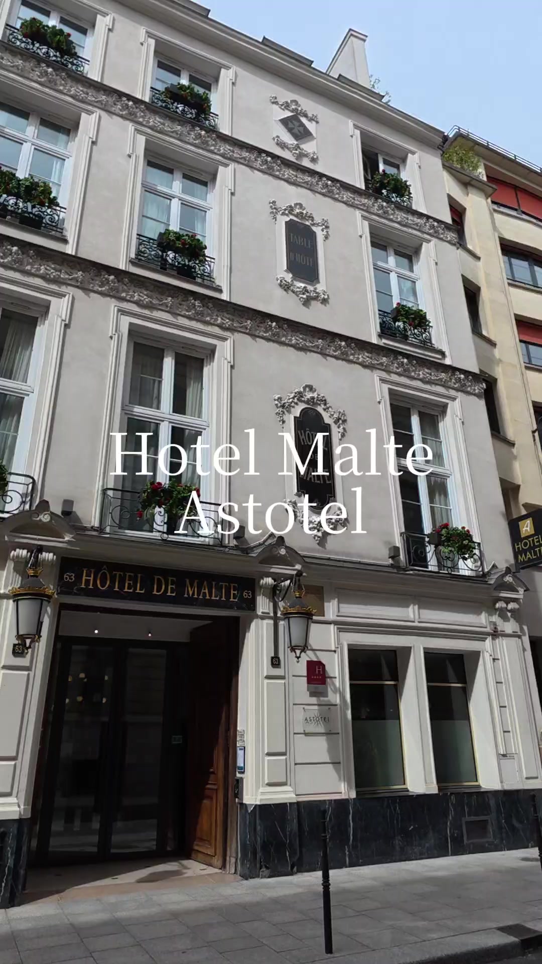 ホテル マルト アストテル
Hôtel Malte - Astotel

パリでお世話になったホテル✨
パリ市内、調べれば調べるほど治安や安全性、コスパが不安で悩みまくり。
*治安
*観光地アクセス
