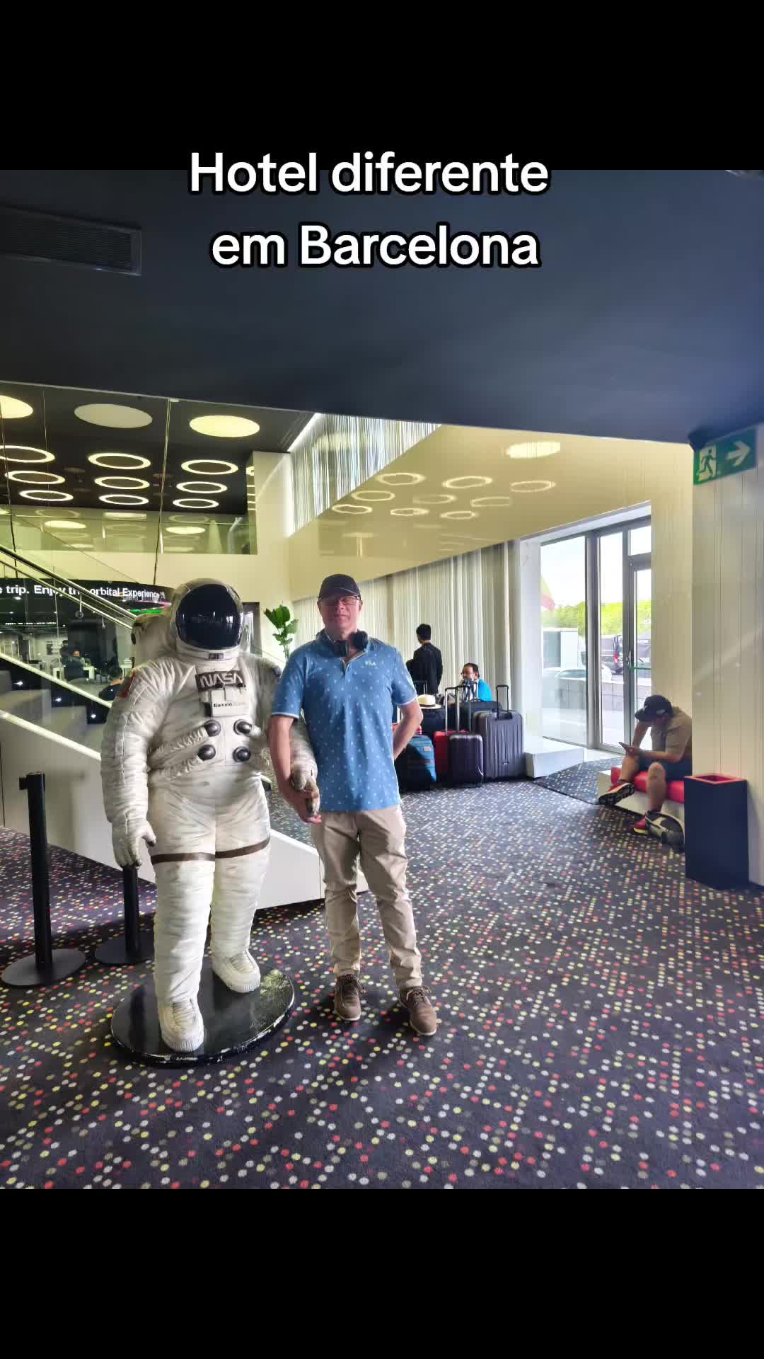 HOTEL BARCELÓ SANTS
Em Barcelona é dedicado à NASA e à exploração espacial.

#nasa #barcelona #hotel