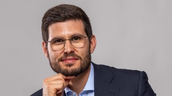 Quem é… Francisco Moreira?
A Ambitur.pt continua a dar-lhe a conhecer um pouco melhor os profissiona