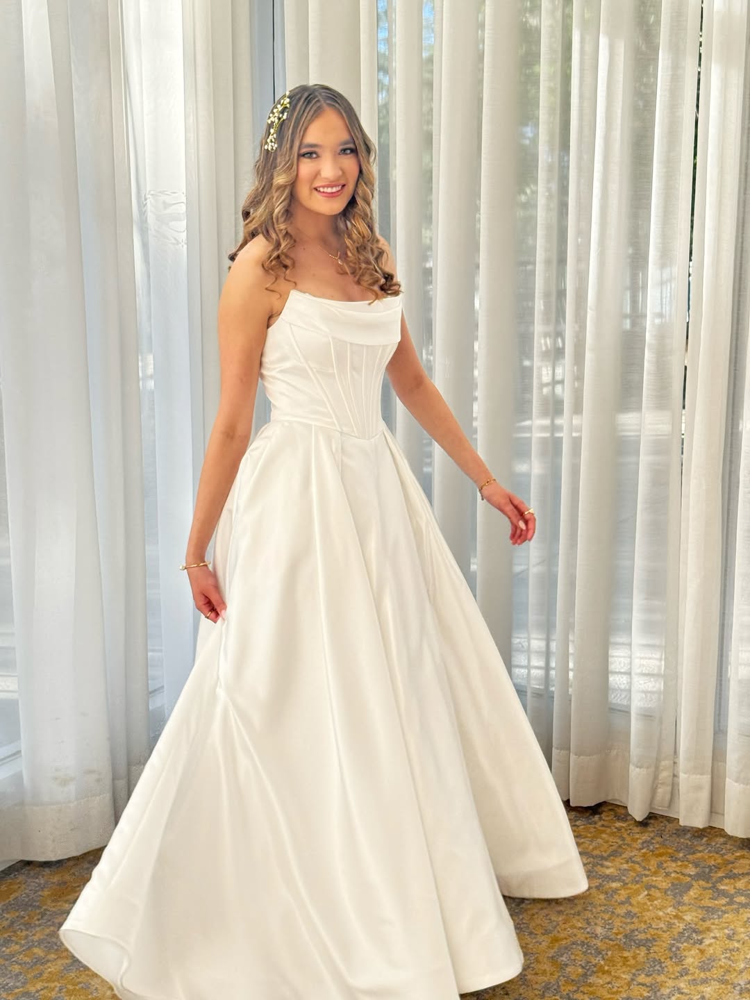 Debutante Ball 🤍

Makeup and hair By Me

#DebutanteBall #MakeupandHair