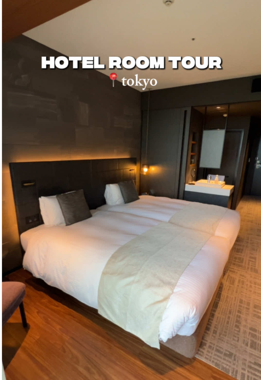 my favourite hotel room during my stay #japanvlog #tokyohotel #mitsuigardenhotel #solotrip #japan