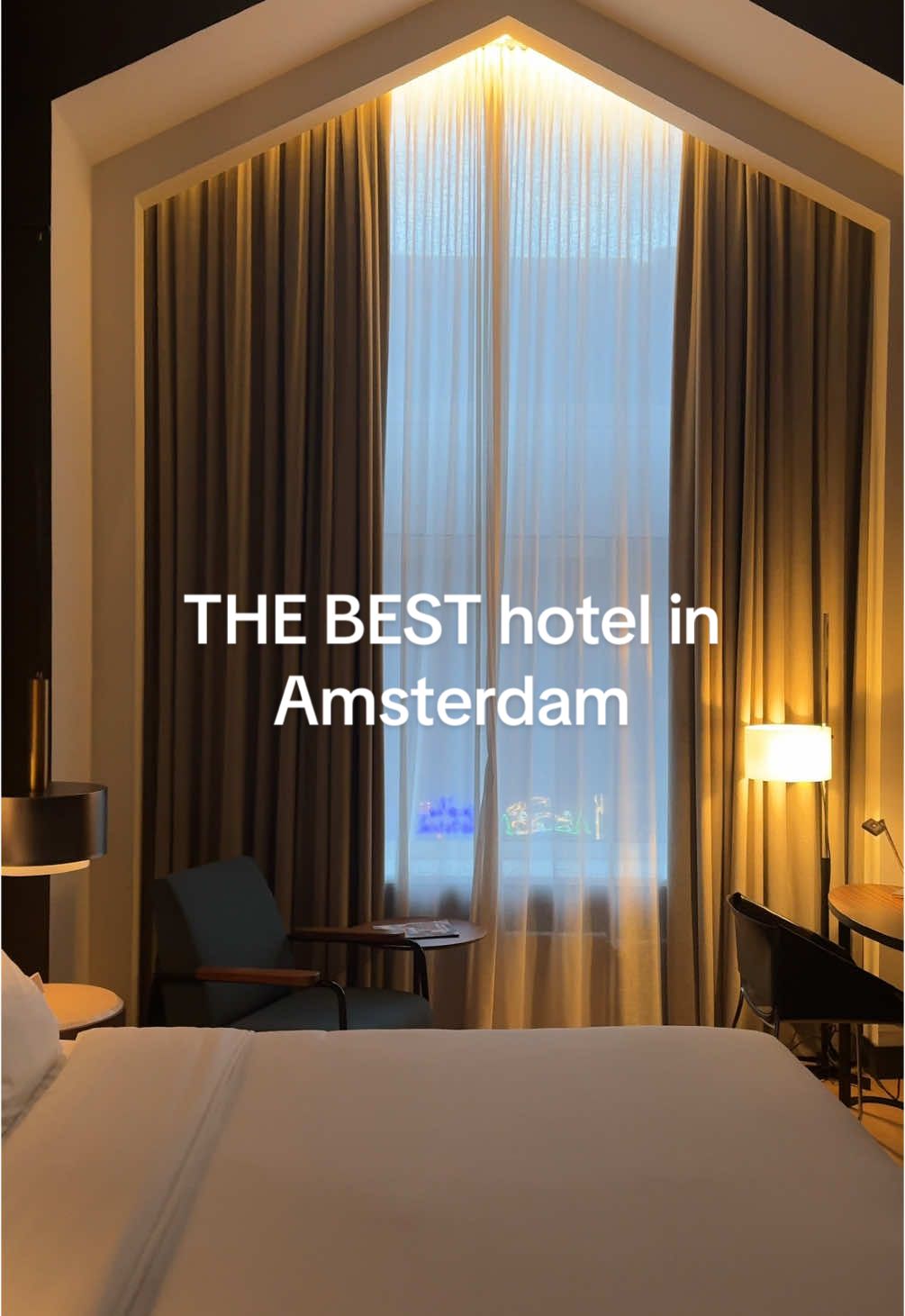 Holiday Inn - the niu, Fender Amsterdam photo 2