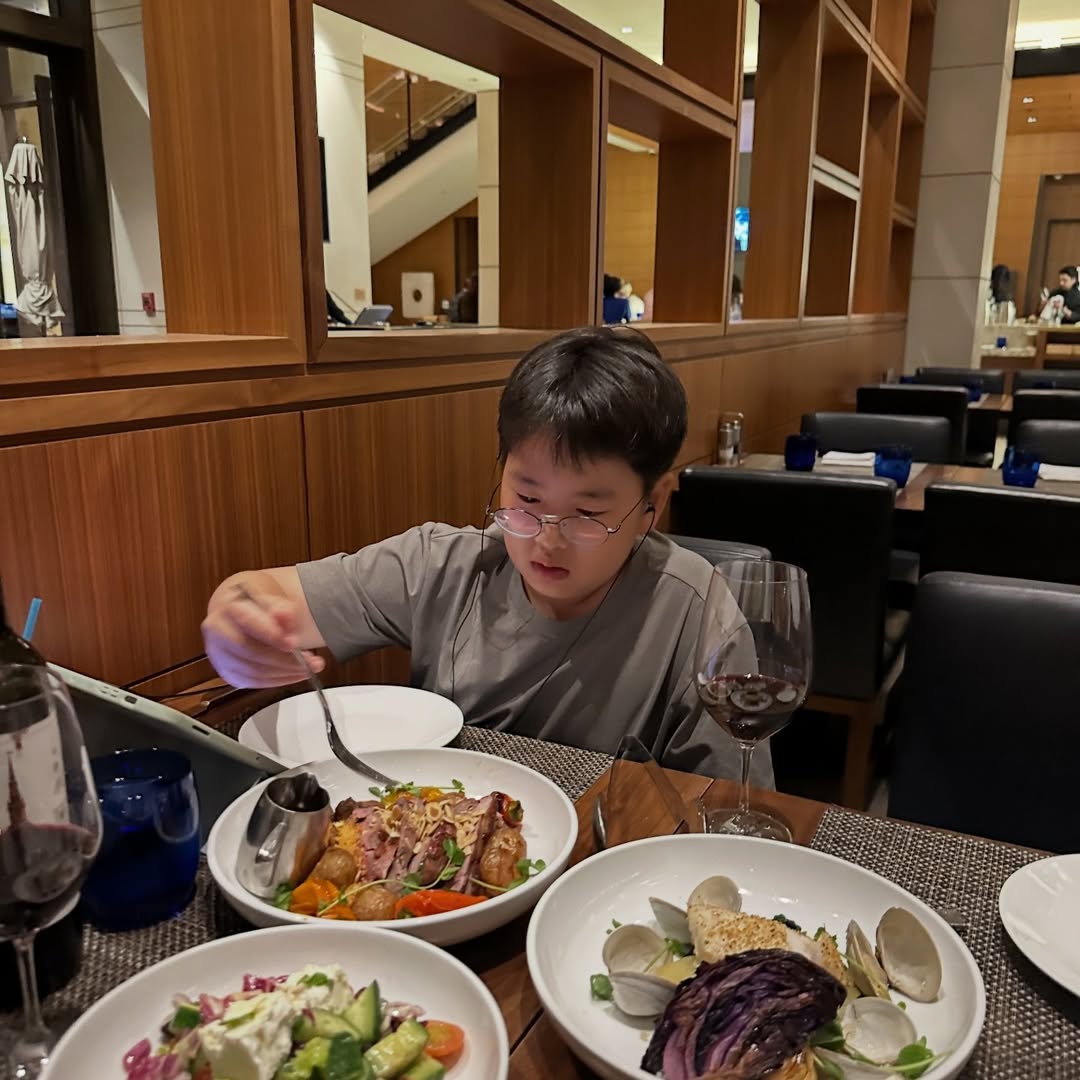 사진은 없지만 LA북창동 순두부를 시작으로 
입이 행복했던 시간 ✨
그리고 LA한식 맛집들.. 웬만한 한국맛집보다 맛있어요 

#losangeles #LA #california #
