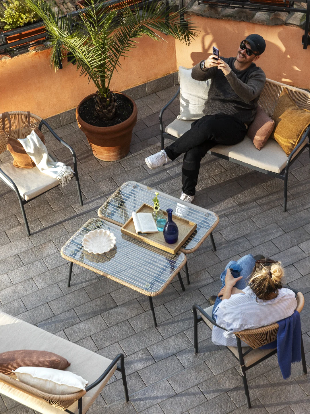 Enjoy the sun in a special place ✨

📸 @ellerstudio

#BZARhotels 
#HotelViminale 
#VisitRome #Explor