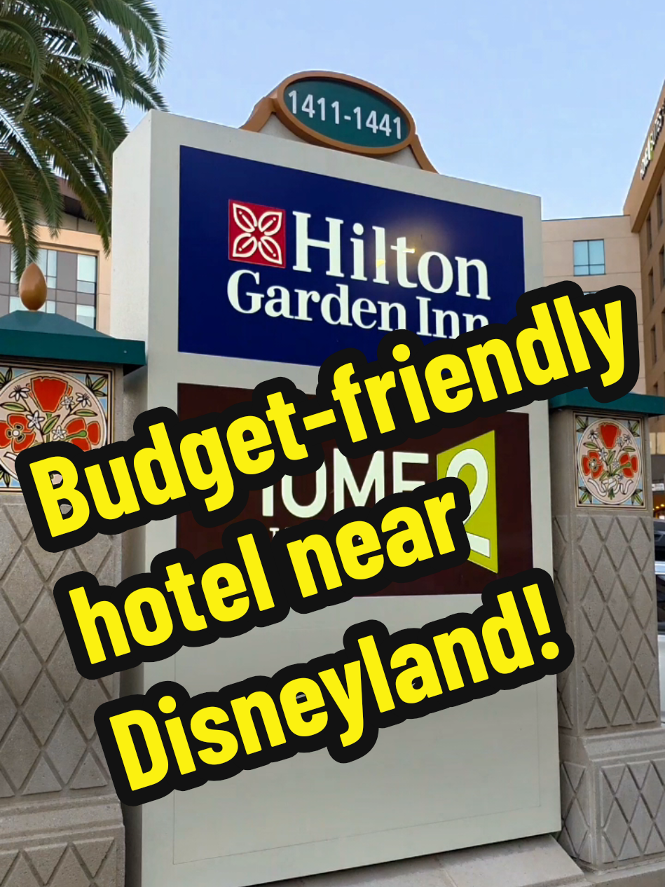 Planning a trip to Disneyland and looking for an affordable stay? 🏰 Skip the pricey Disney hotel op