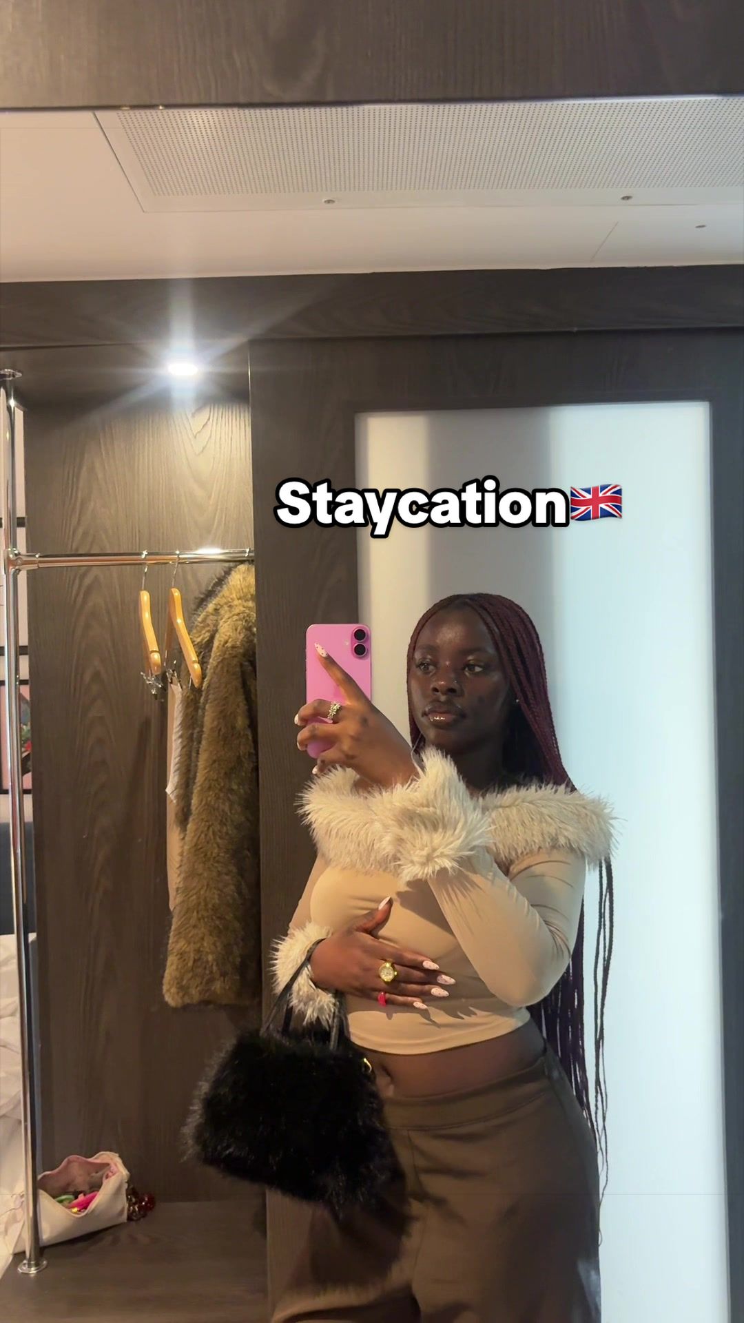 England day 3 🇬🇧🌻 #hamptonbyhiltonhotel #staycation #london