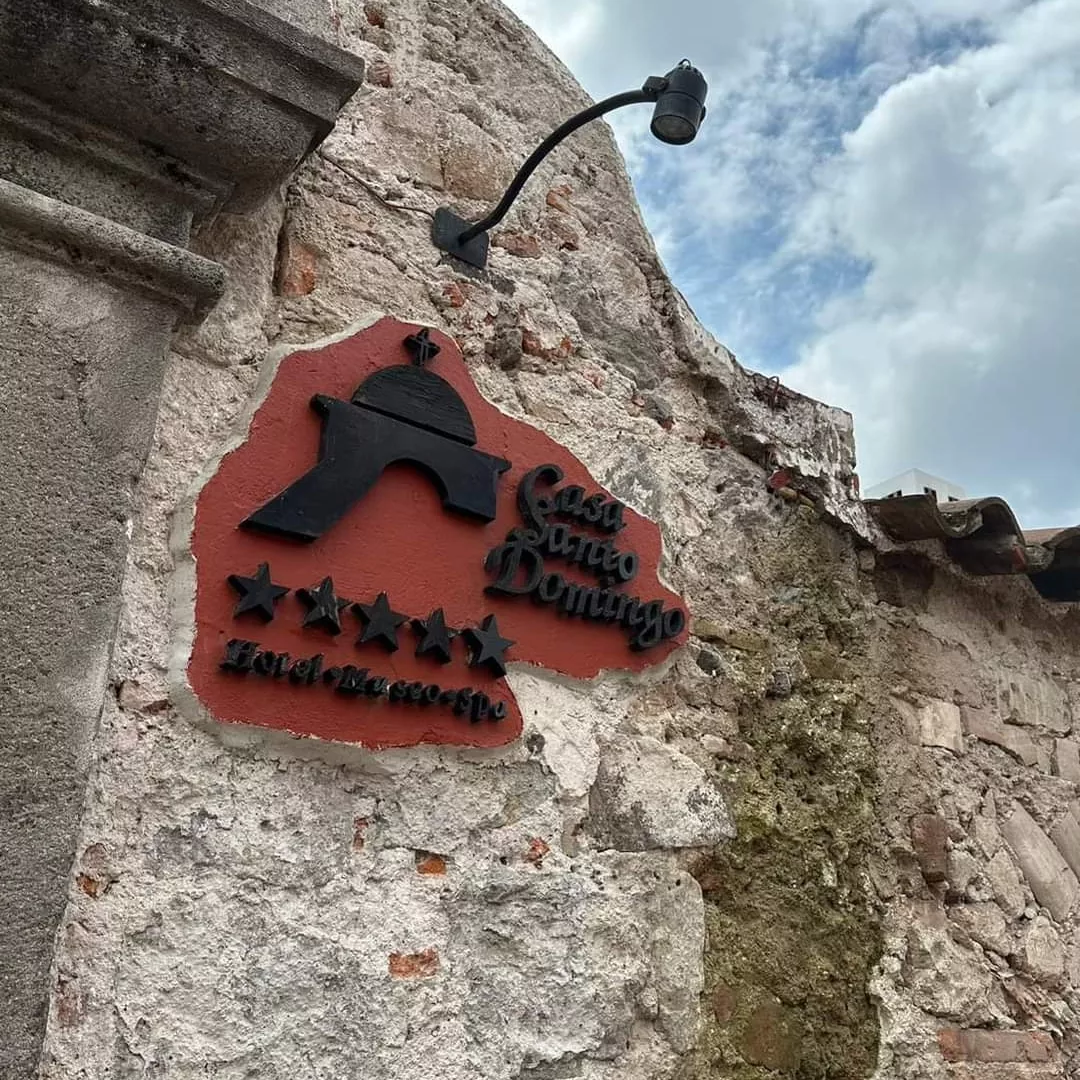 瓜地馬拉安地瓜古城聖多明哥之家飯店(1)

聖多明哥之家飯店(Hotel Museo Spa Casa Santo Domingo)是一間位於中美洲瓜地馬拉安地瓜古城(Antigua Guatemal