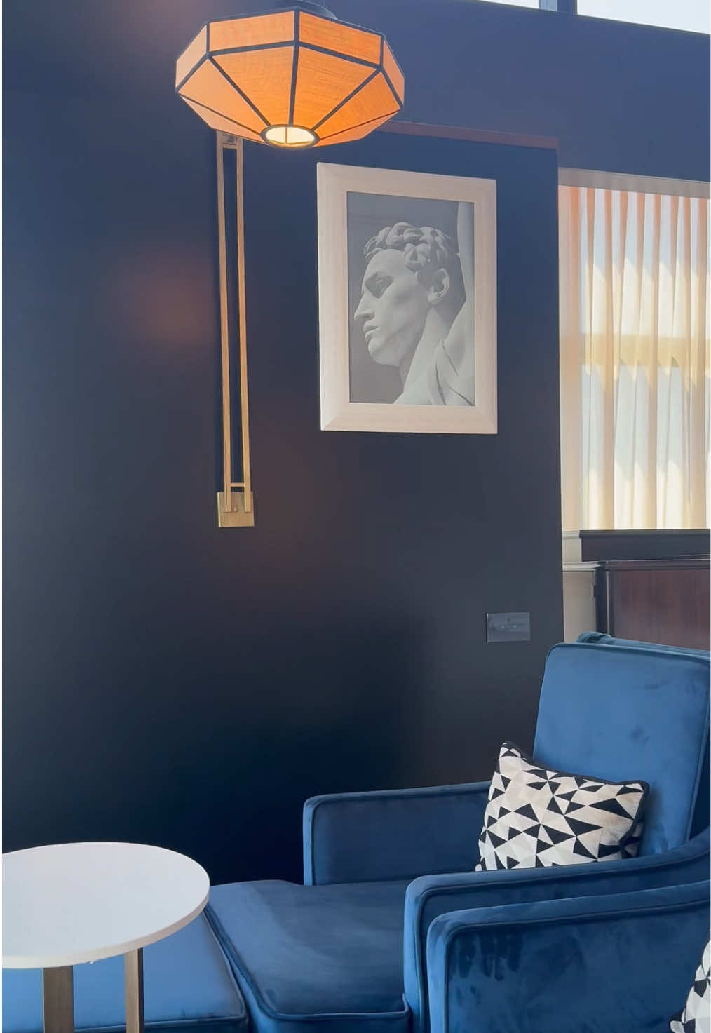 ✨Room tour✨ della nostra suite a due piani.

Benvenuto all’Hilton Rome Eur La Lama, avevi mai visto 