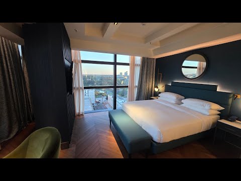 Hilton Rome EUR La Lama Executive Corner Room