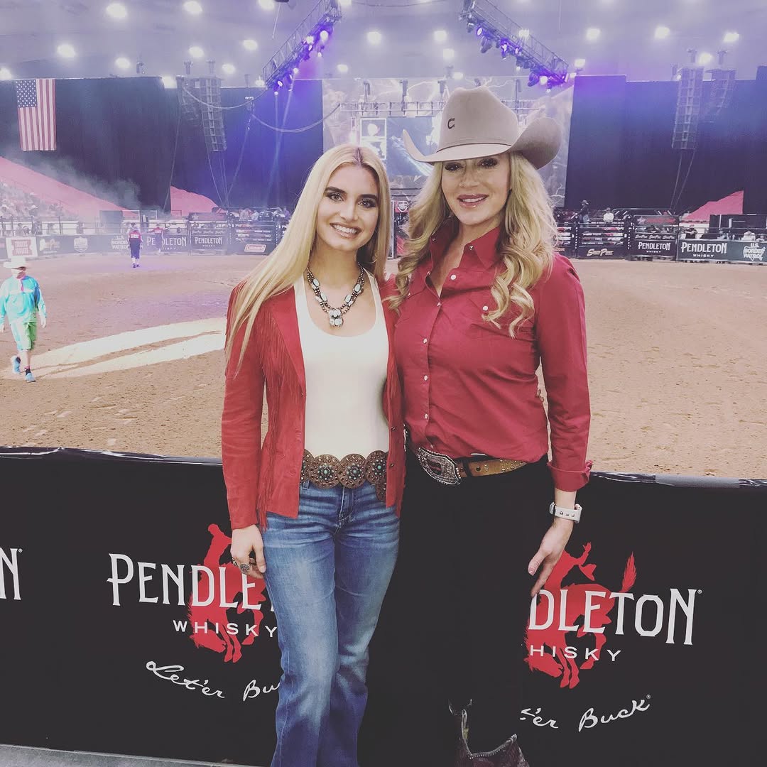 PBR Velocity Tour Finals #southpointhotelcasinoandspa! ⭐️Siena, Your voice is captivating, thank you