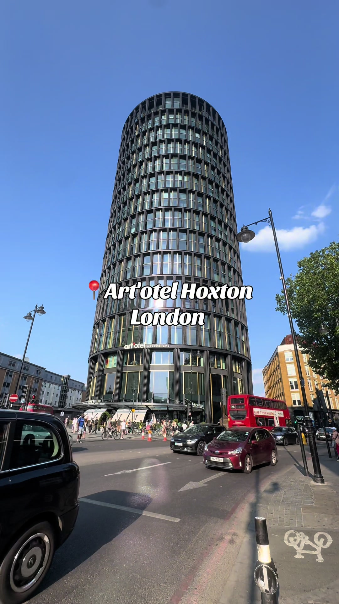 This hotel was a 10/10😍, If you are visiting London I def recommend staying here! #londontiktok #lo