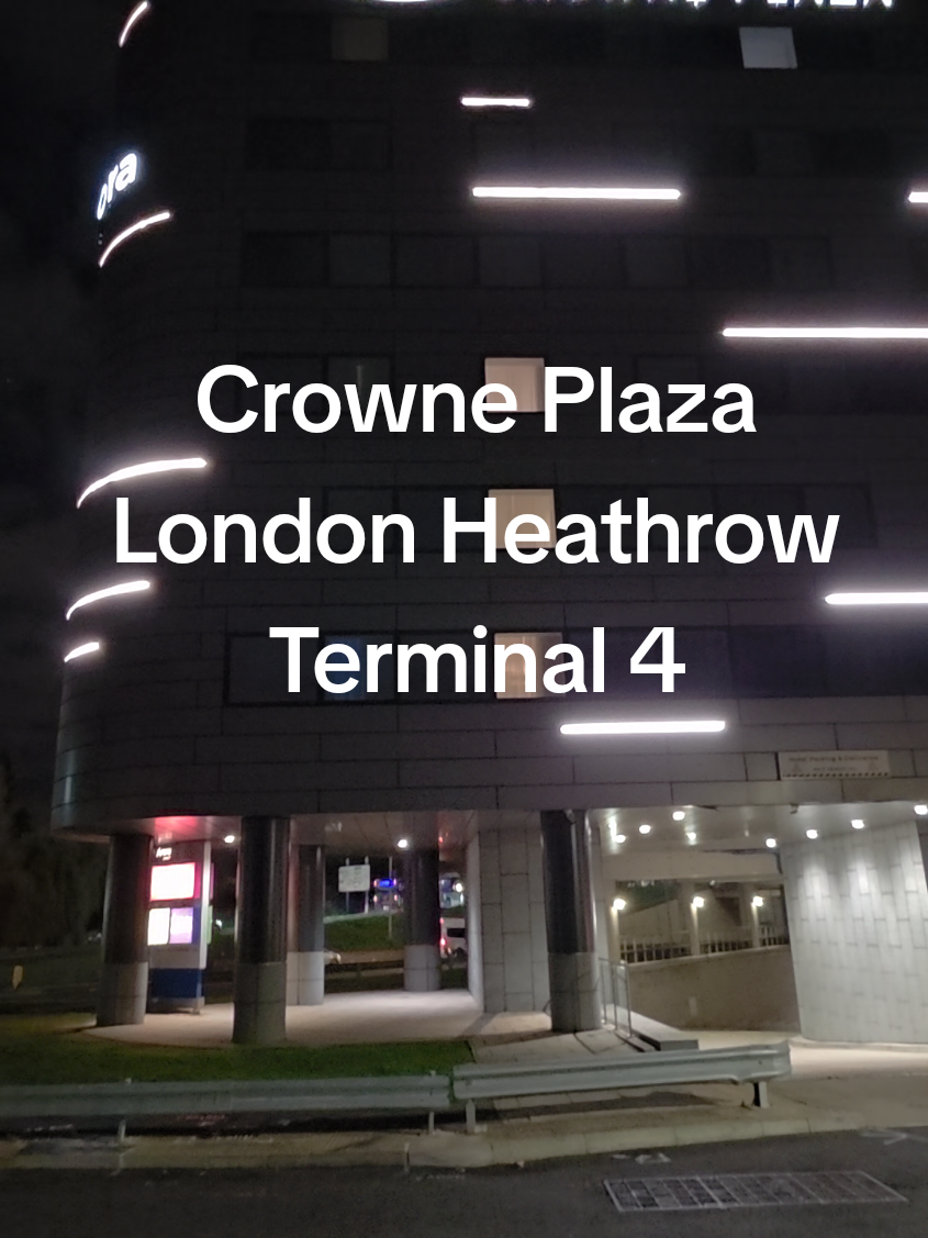 Crowne Plaza London Heathrow T4. This #IHG #Hotel is really nice, great location for #Heathrow #Airp